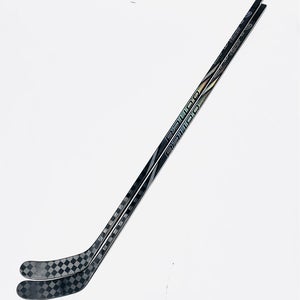New 2 pack Bauer Nexus 2NProXL (custom black Tracer dress) Pro Stock - RH, P28M, 87 Flex