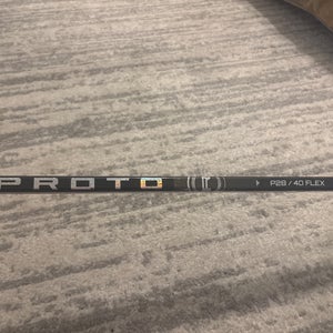 Youth Bauer Right Handed Proto-R P28 (Used)