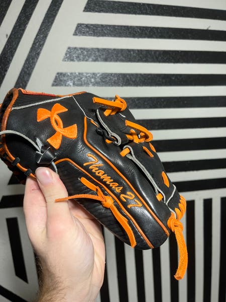 Under Armor Flawless series Auburn college issue 12” baseball