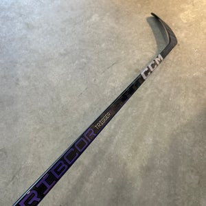 90 Flex P90TM Senior CCM Right Handed RibCor Trigger 7 Pro Pro Stock (New)