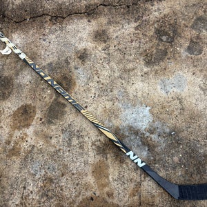 No Name Left Hand Intermediate Hockey Stick