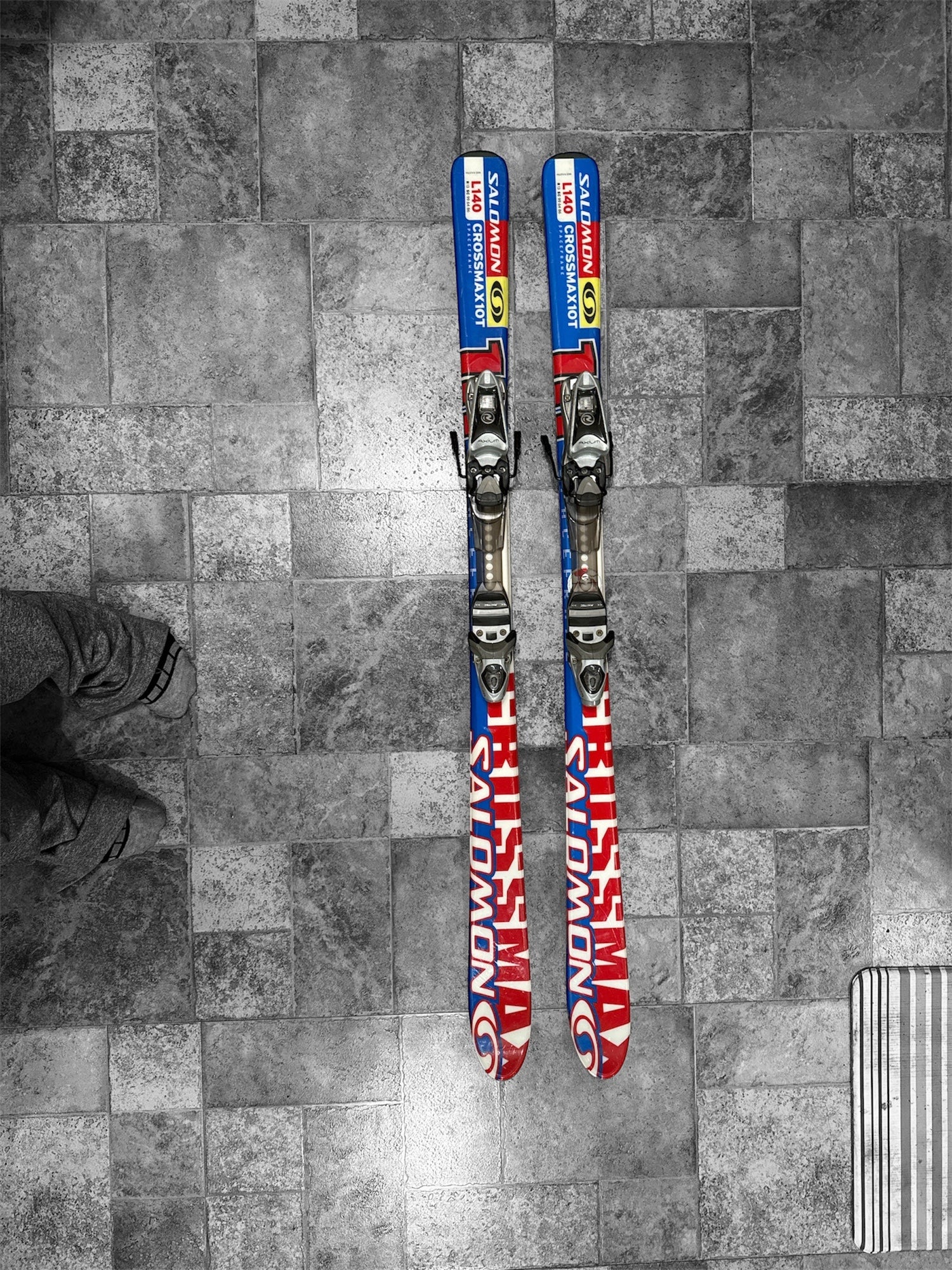salomon crossmax skis 2003 S/MAX N6 XT Women's (2025) Inspired by the best elements of Salomons S/MAX line Salomon Crossmax 700 skis, 160cm