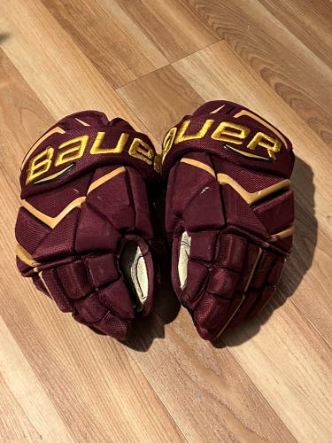 Minnesota Gophers - Bauer Vapor 1x Size 13