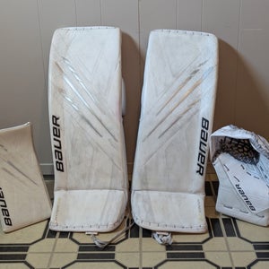 Bauer Hyperlite & Mach goalie full set