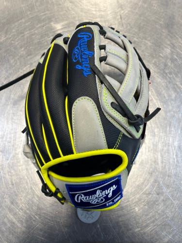 New Rawlings Heart of the Hide 11.75" RHT