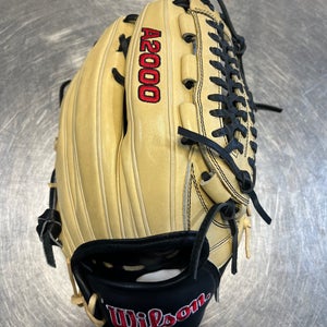 New Wilson A2000 D33 11.75” RHT