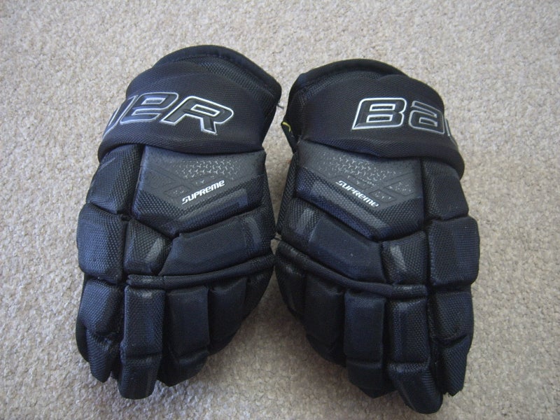 Hockey Gloves-Excellent Condition Bauer Supreme Ultrasonic Hockey Gloves sz 13"