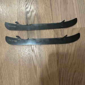 Bauer Fly-Ti 238 mm (Used)