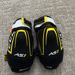 Small Youth CCM Super Tacks AS1 (New)