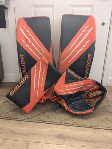 33" ("small" = 33+1)) Bauer Hyperlite Pro-level Custom - Goalie Full Set - Regular (Used)