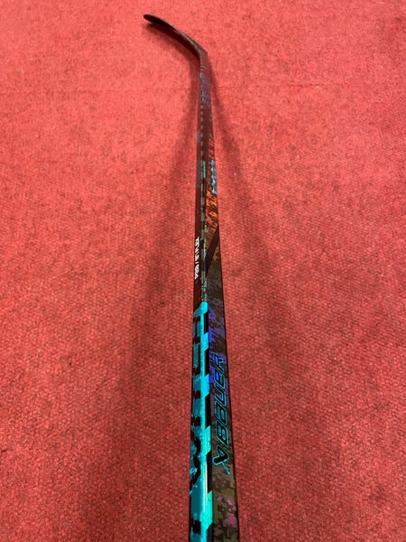 Senior Bauer Right Handed Twitch P28 87 Flex Used
