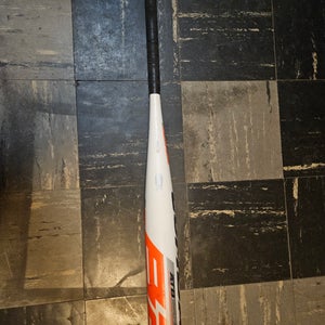 Combat B2 Ultra USSSA Certified Bat (-5) Composite 27 oz 32" (Used)