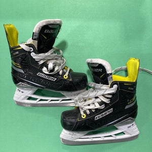 Bauer Supreme S35 Hockey Skates | Junior 2