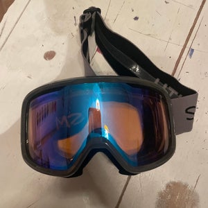 Unisex Smith Small (Used)