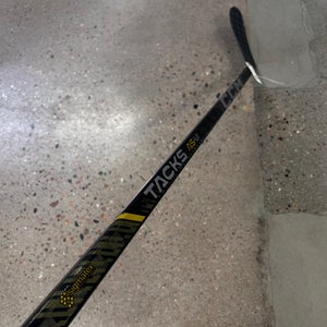 Junior CCM Tacks AS-VI Hockey Stick Left Hand P28 (Used)
