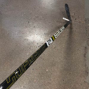 Senior Bauer Supreme 2S Hockey Stick Left Hand P92 (Used)