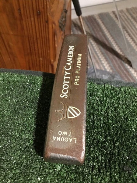 Titleist Scotty Cameron Pro Platinum Laguna Two Putter 32.5 Inches (RH)