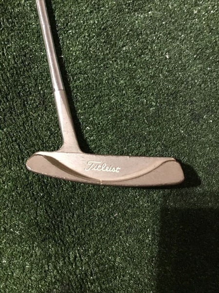 Titleist Scotty Cameron Pro Platinum Laguna Two Putter 32.5 Inches (RH)