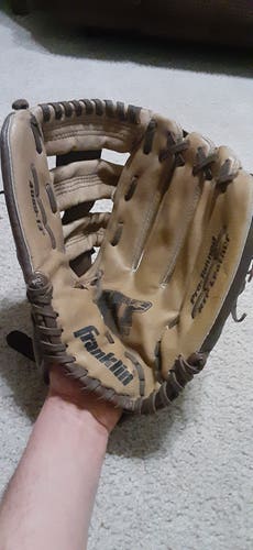 Franklin Right Hand Throw Outfield RTP Baseball Glove 13" (Used)