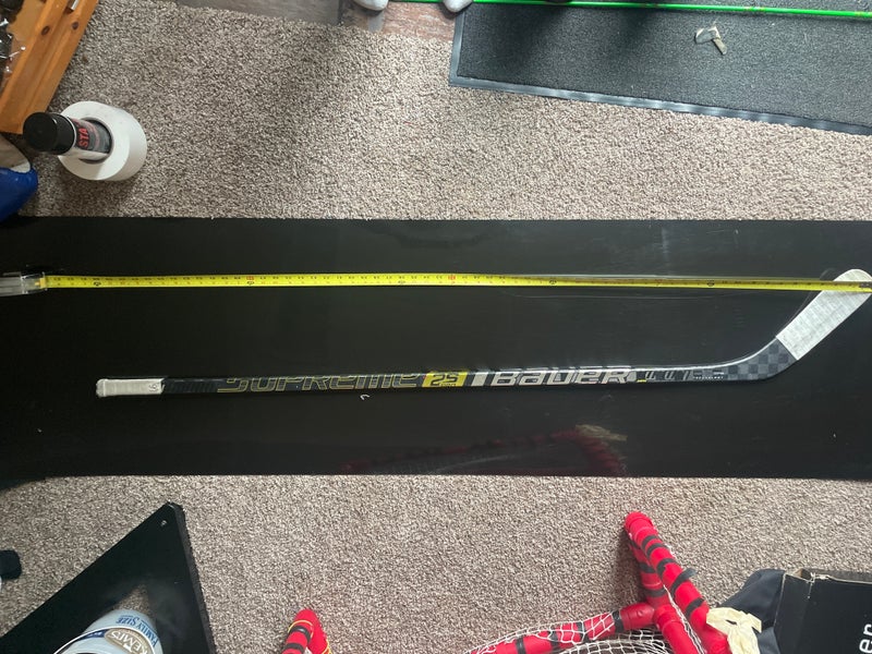 Bauer supreme 2S PRO Hockey Stick