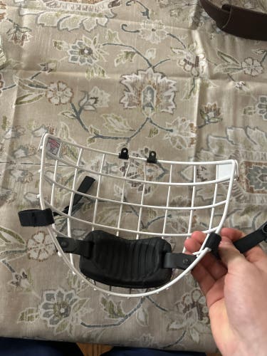 Medium  CCM FM580 Full Cage (New)