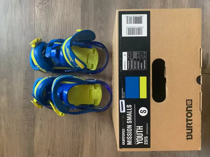 Burton - Youth Snowboard Bindings - Size S - Blue/Green - New
