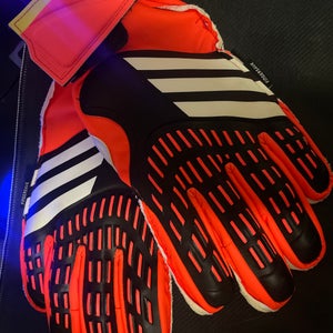 Medium Goalie Gloves (Used)