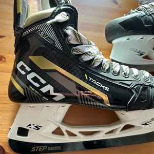 CCM AS-V Pro Hockey Skates 9