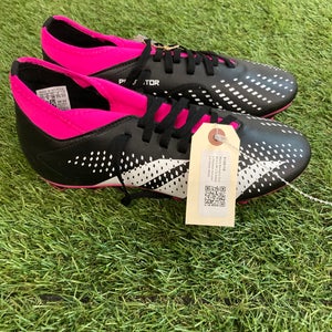 New Adidas Predator Accuracy.4 Cleats | Women's 5.5