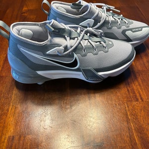 Gray Men's Size M 11.0 (W 12.0) Adult Nike Low Top Metal Air Zoom Diamond Elite (New)