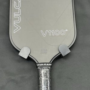 Vulcan V1100 Jay Devilliers Signature Edition 16mm Pickleball Paddle