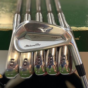Used Mizuno Pro 223/221 Iron Set NS Pro Modus Tour 115 Extra Stiff Steel *No 7