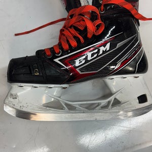 CCM JetSpeed FT2 Regular Width 6 (Used)
