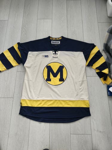 Michigan Heritage Men's XL Jersey