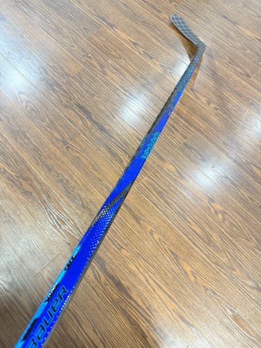 Bauer Twitch  82 Flex P92M  LH