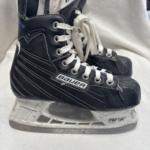 Junior Size 2 Bauer Nexus 4000 Ice Hockey Skates