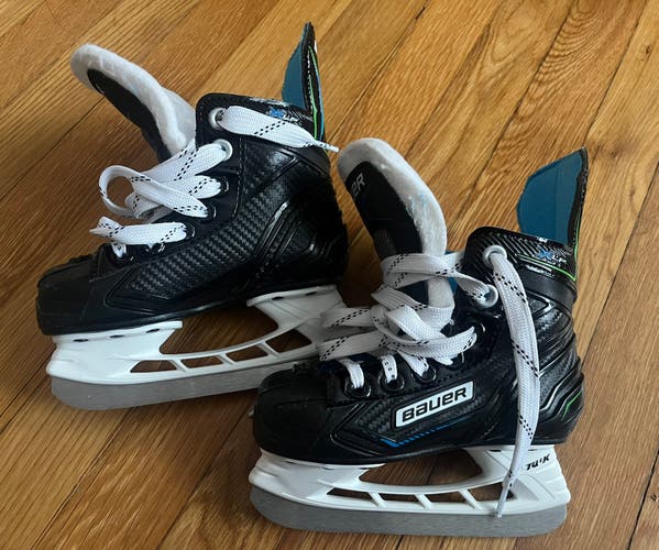 Little Kids Bauer Hockey Skates