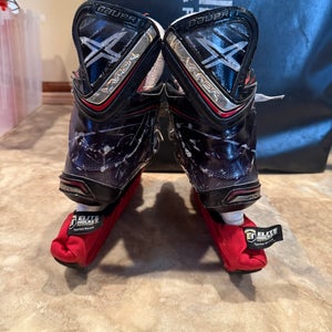 2017 Bauer Vapor 1X 2.0 Extra Wide Width   Size 5.5 (Used)