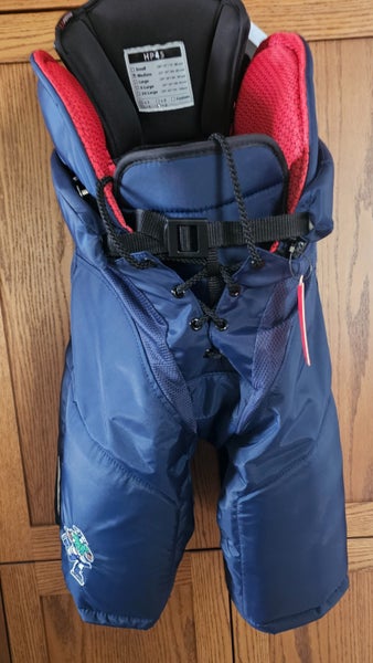 Vancouver Canucks (Johnny Canuck) Senior Medium CCM HP45 Hockey Pants Pro Stock