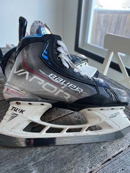 Bauer Vapor Hyperlite  Pro Stock 8.5 (Used)