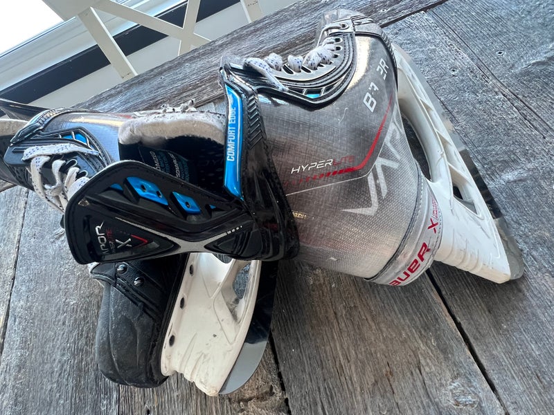 Bauer Vapor Hyperlite  Pro Stock 8.5 (Used)