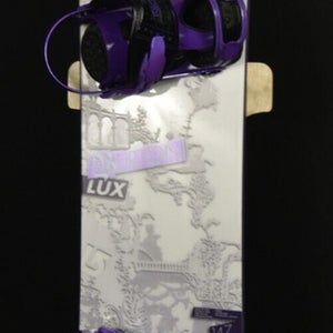 BURTON LUX SNOWBOARD SIZE 147 CM WITH RIDE MEDIUM BINDINGS