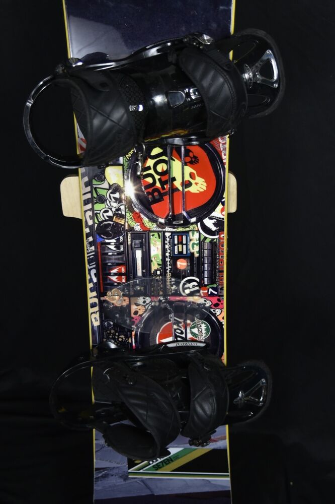 BURTON SE7EN SNOWBOARD SIZE 158 CM WITH LARGE BURTON BINDINGS