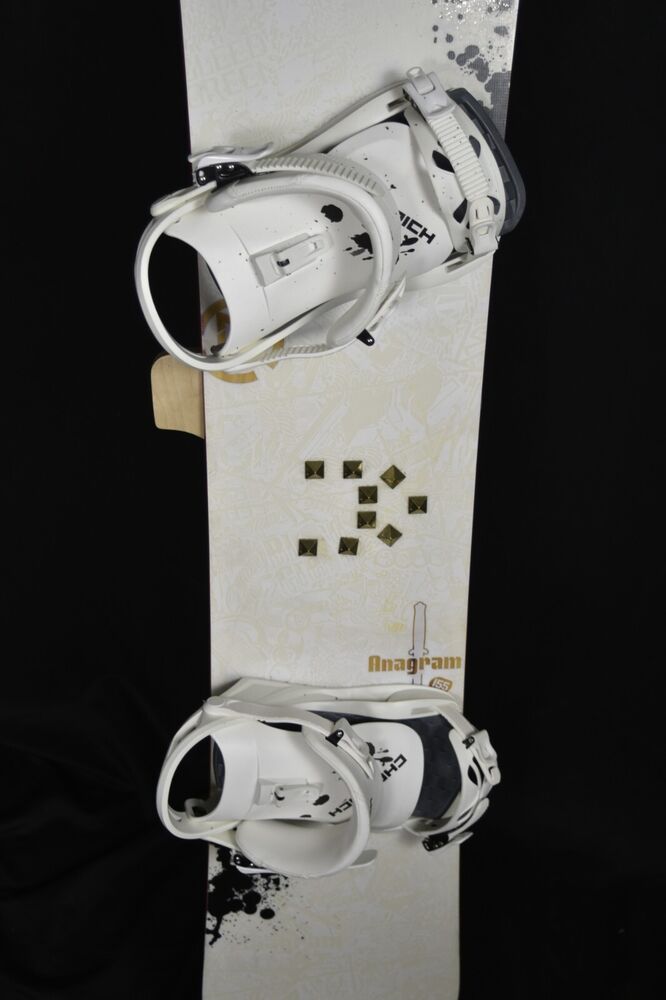 K2 ANAGRAM SNOWBOARD SIZE 155 CM WITH NEW CHANRICH LARGE BINDINGS