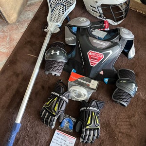 Lacrosse Equipment Full Set Up. Meets NOCSAE Standards  Youth Small