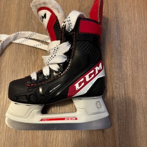 CCM JetSpeed Youth Regular Width 6 (Used)