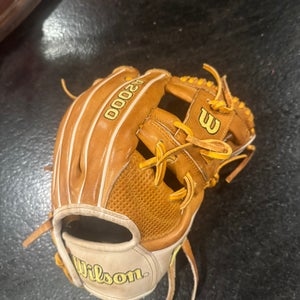 Wilson A2000 Baseball Glove 11.75 Brand New Condition