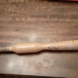2022 CamWood Trainer Bat Wood 28 oz 29" (Used)