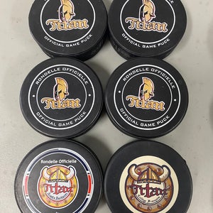 Acadie Bathurst Titan puck
