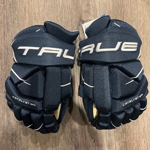 True Catalyst 5X3 12" Navy Hockey Gloves (New)